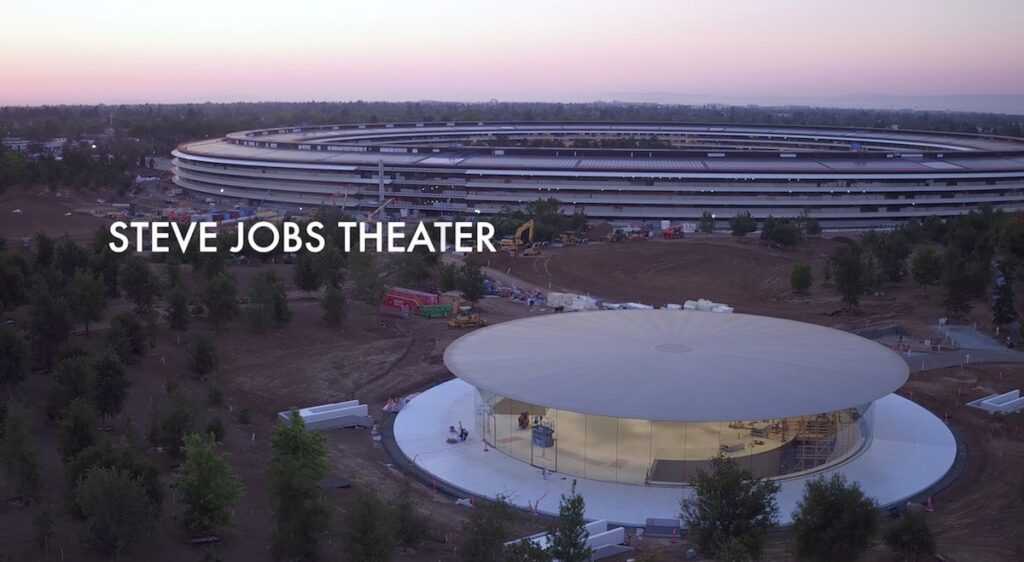 Az új drón videó bemutatja az Apple Parkot és a Steve Jobs Színházat